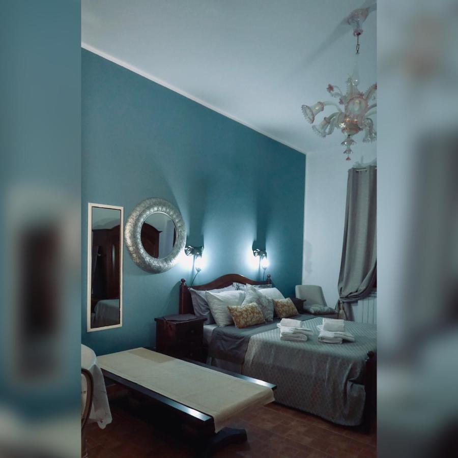 B&B Sole E Luna Palermo Bagian luar foto